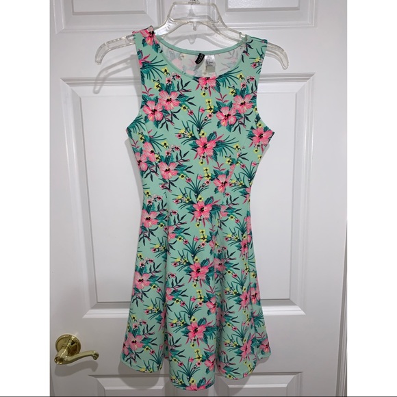 Divided Dresses & Skirts - H&M Floral A-Line Dress